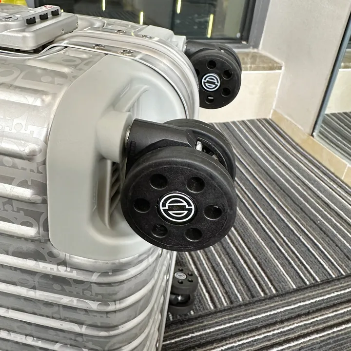 スーパーコピー グッチ スーツケース