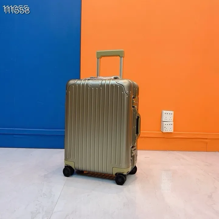 スーパーコピー リモワ スーツケース