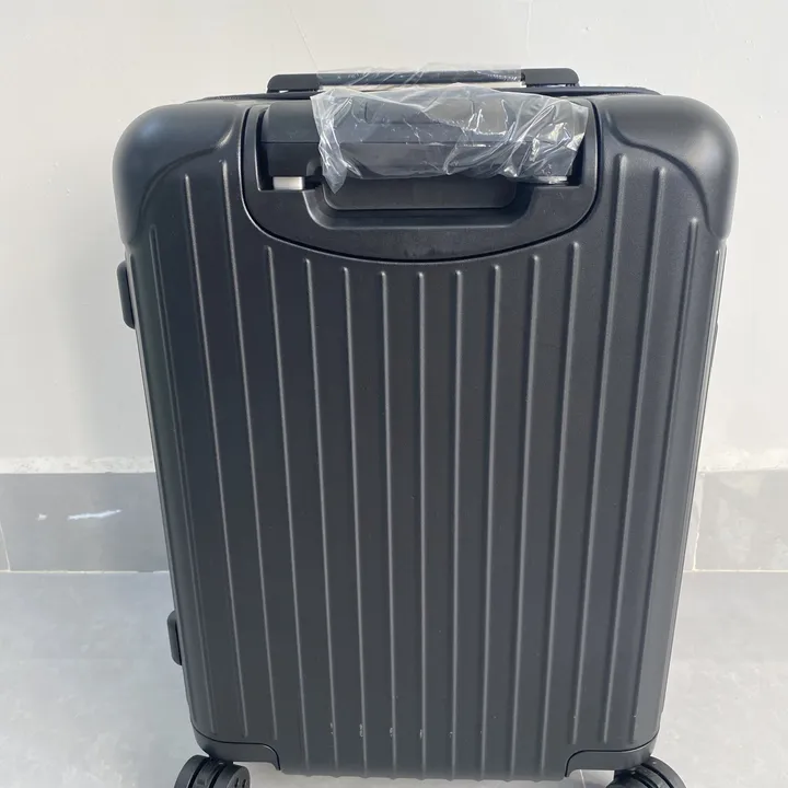 スーパーコピー リモワ スーツケース