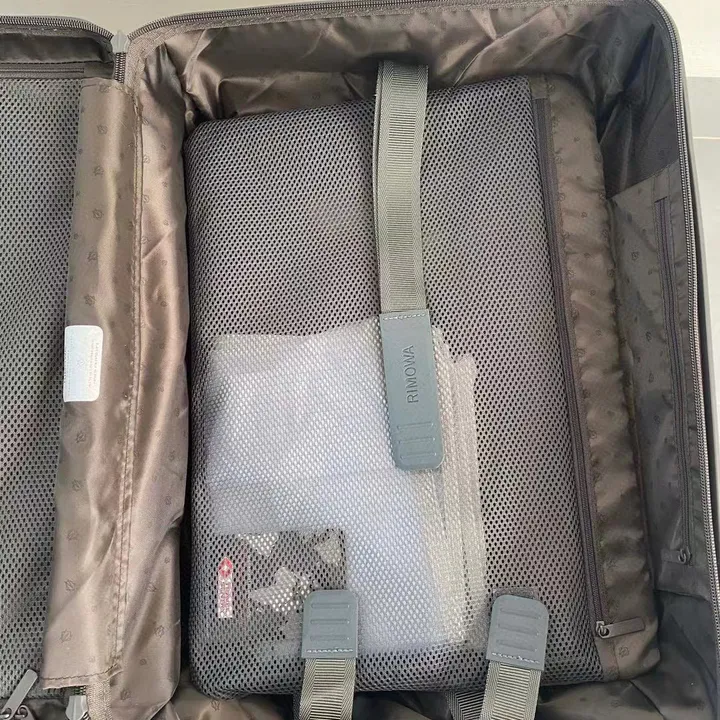 スーパーコピー リモワ スーツケース