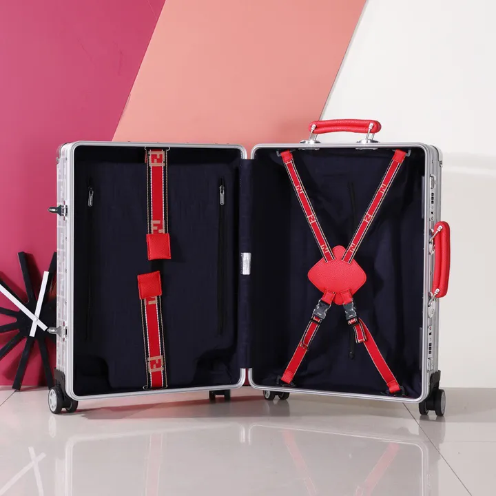 スーパーコピー フェンディ スーツケース