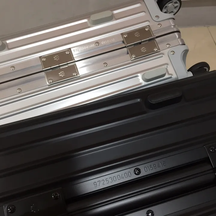 スーパーコピー リモワ スーツケース