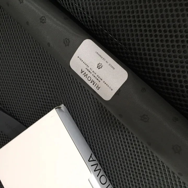 スーパーコピー リモワ スーツケース