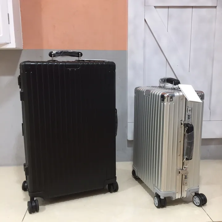 スーパーコピー リモワ スーツケース