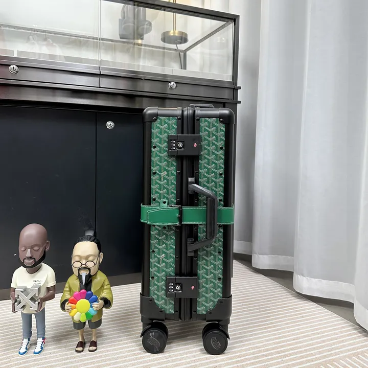 スーパーコピー フェンディ スーツケース