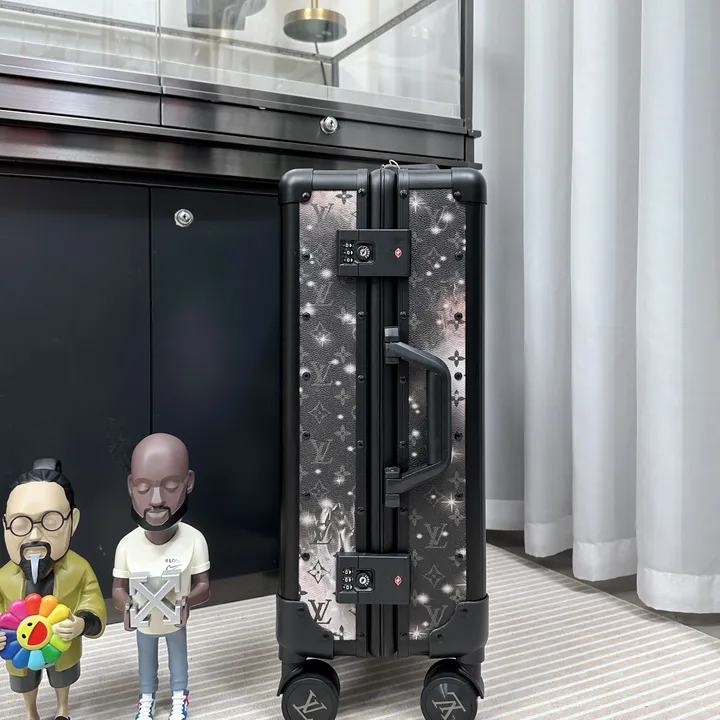 スーパーコピー ルイヴィトン スーツケース