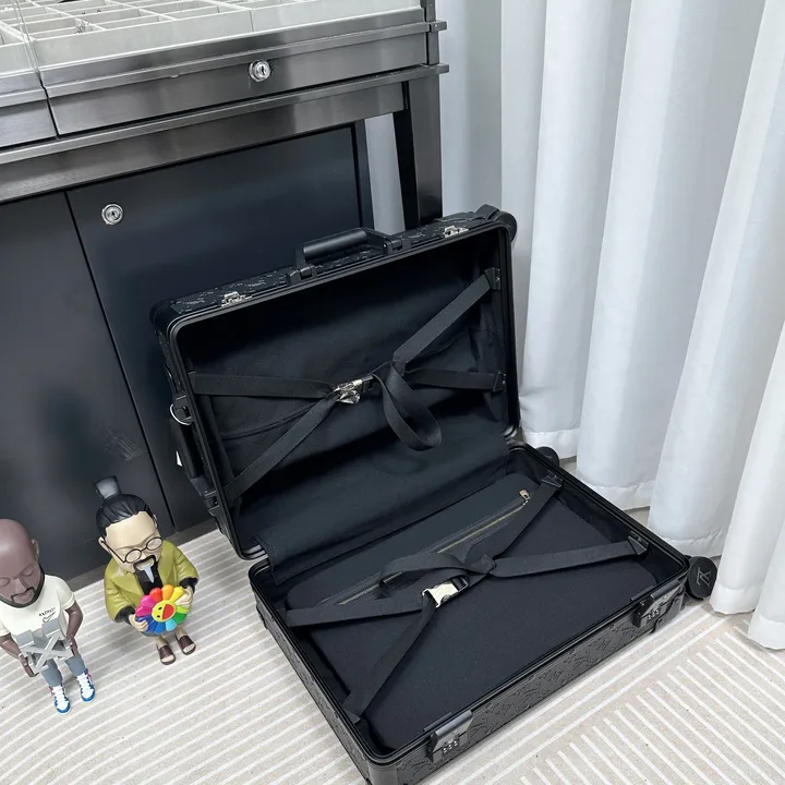 スーパーコピー ルイヴィトン スーツケース