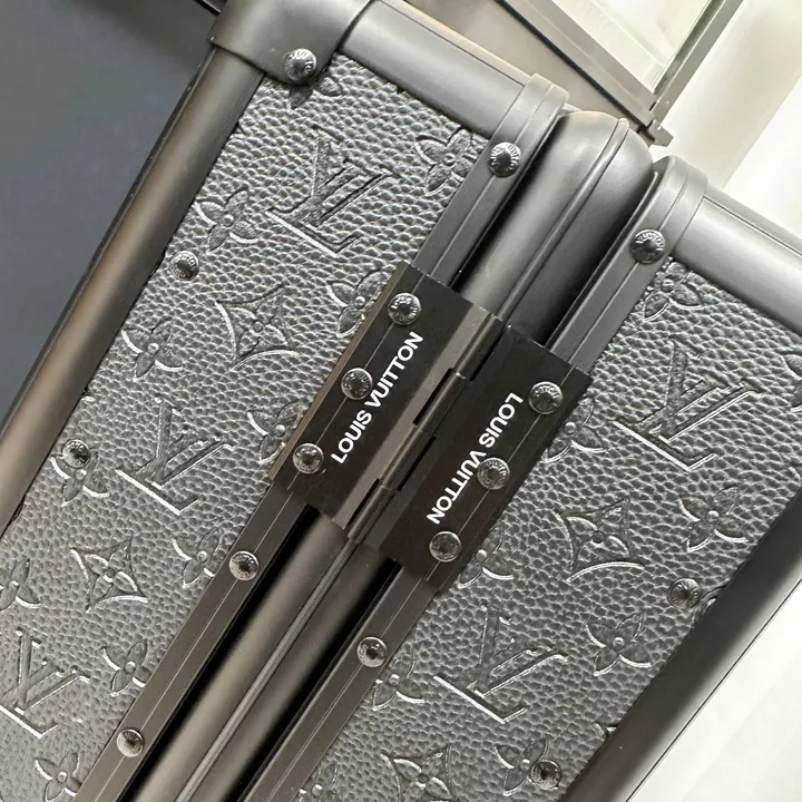 スーパーコピー ルイヴィトン スーツケース