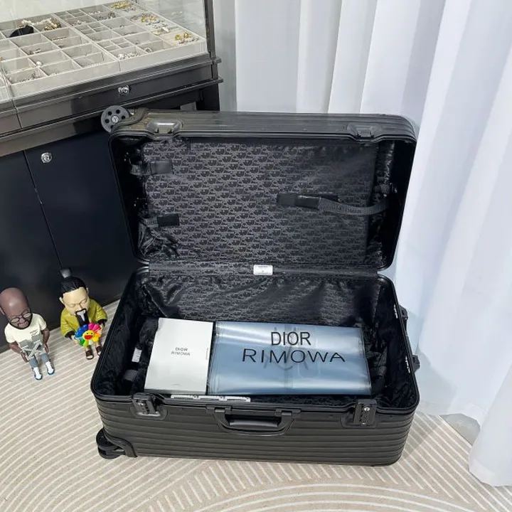 スーパーコピー グッチ スーツケース