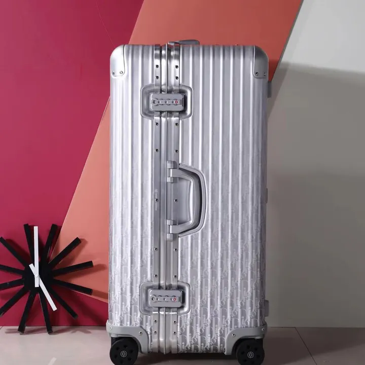 スーパーコピー リモワ スーツケース