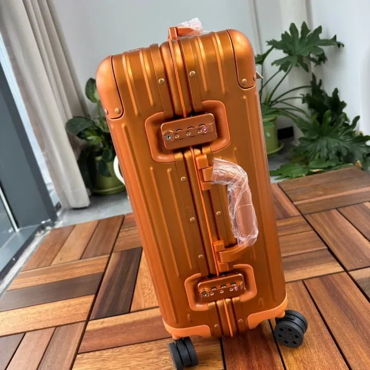 スーパーコピー リモワ スーツケース