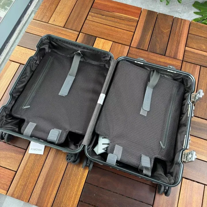 スーパーコピー リモワ スーツケース