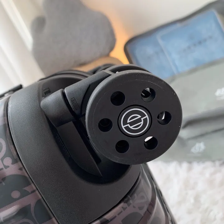 スーパーコピー グッチ スーツケース