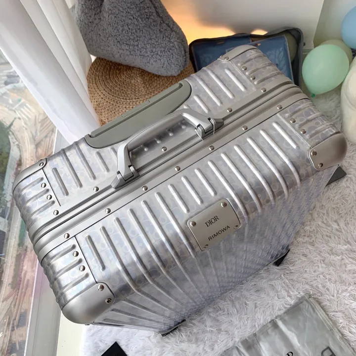 スーパーコピー グッチ スーツケース