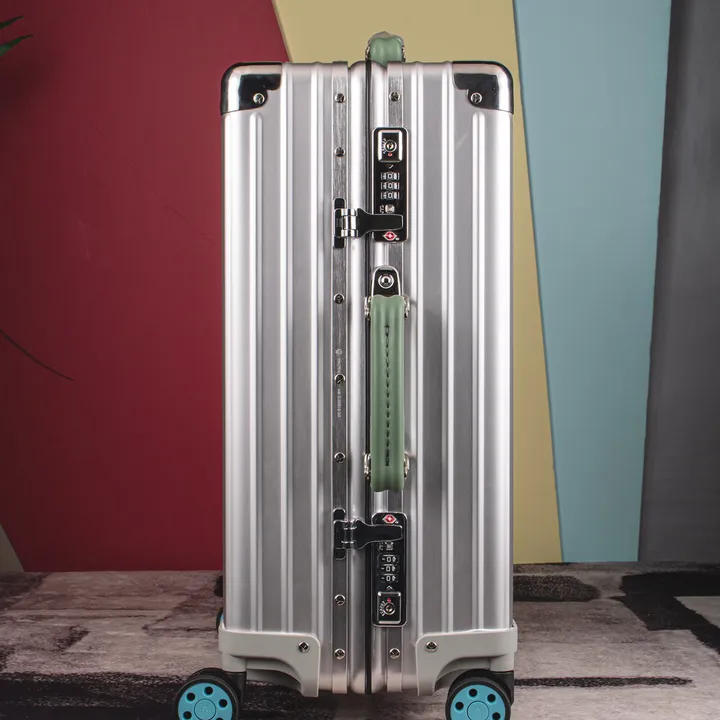 スーパーコピー リモワ スーツケース