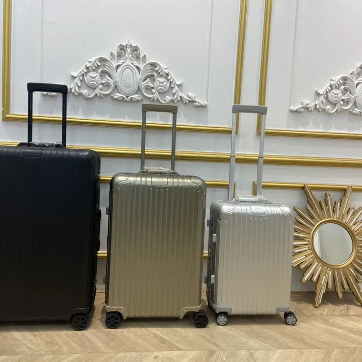 スーパーコピー リモワ スーツケース