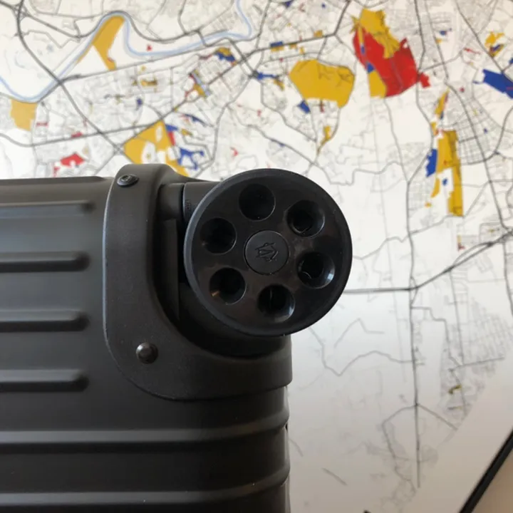 スーパーコピー リモワ スーツケース