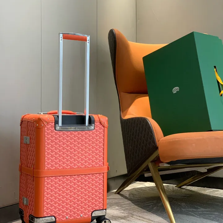 スーパーコピー フェンディ スーツケース