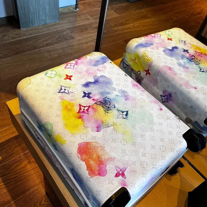 スーパーコピー ルイヴィトン スーツケース