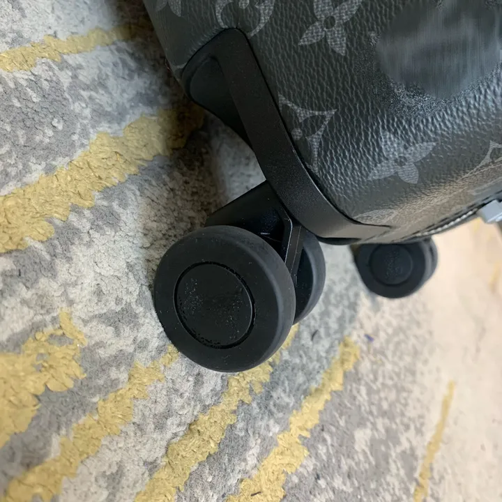 スーパーコピー ルイヴィトン スーツケース