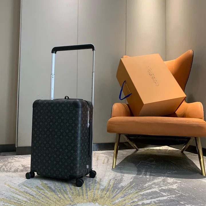 スーパーコピー ルイヴィトン スーツケース
