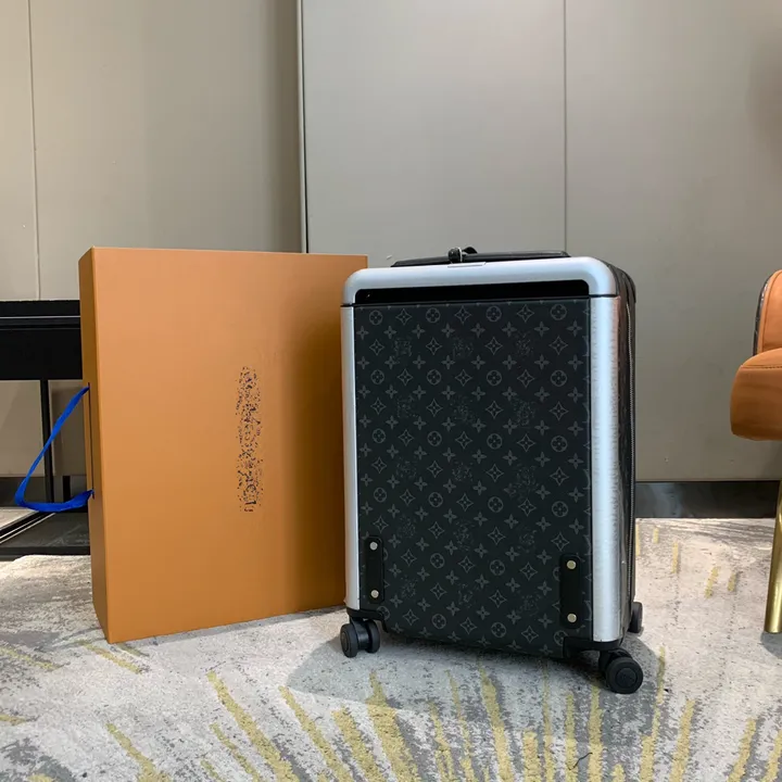 スーパーコピー ルイヴィトン スーツケース
