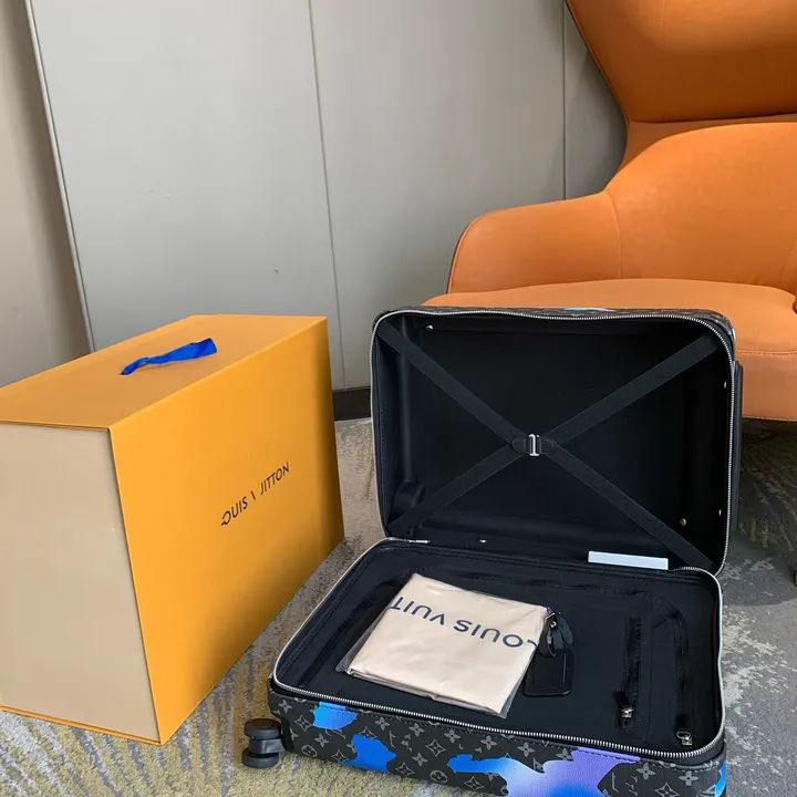 スーパーコピー ルイヴィトン スーツケース