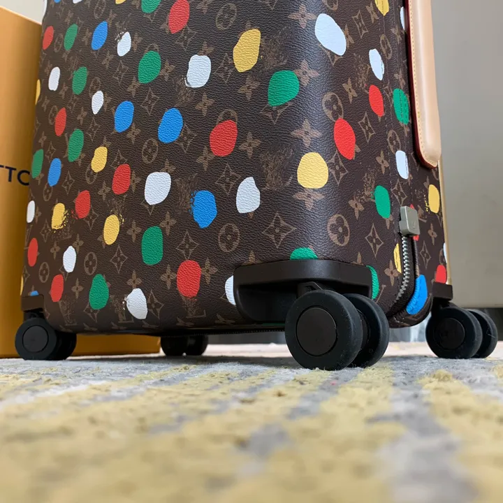 スーパーコピー ルイヴィトン スーツケース