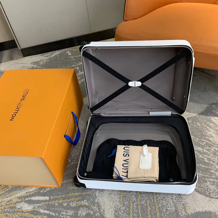 スーパーコピー ルイヴィトン スーツケース