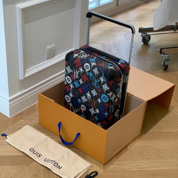 スーパーコピー ルイヴィトン スーツケース