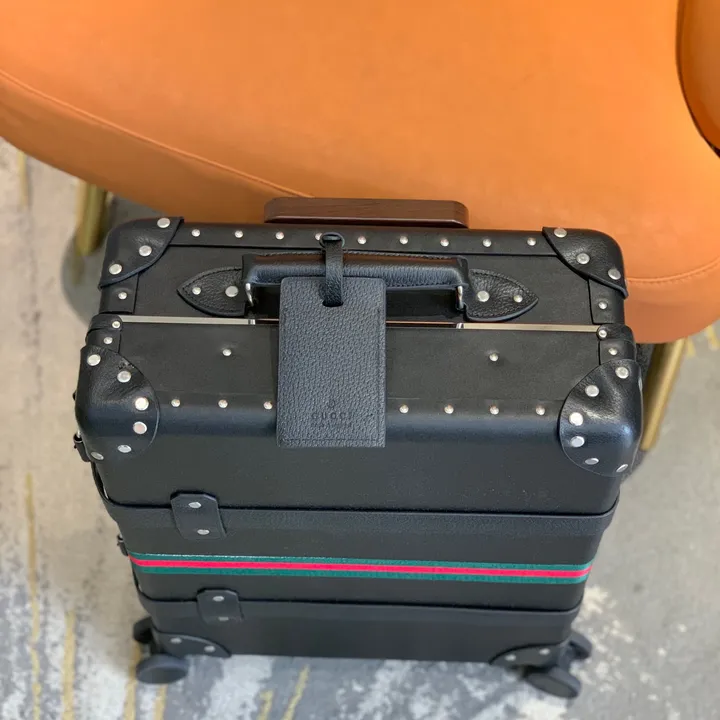 スーパーコピー グッチ スーツケース