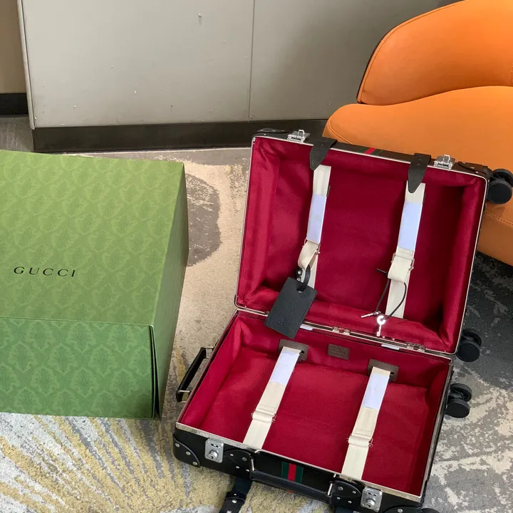 スーパーコピー グッチ スーツケース