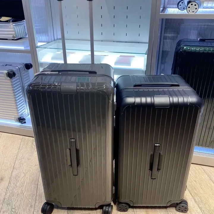 スーパーコピー リモワ スーツケース