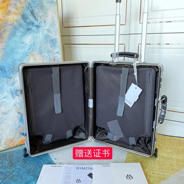 スーパーコピー リモワ スーツケース