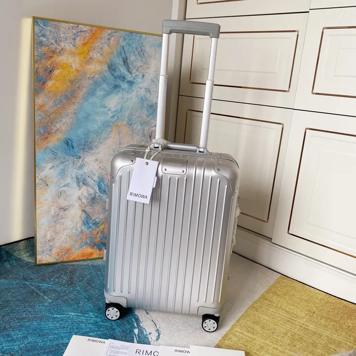 スーパーコピー リモワ スーツケース