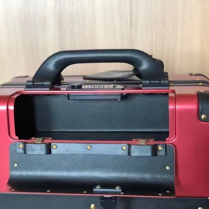 スーパーコピー グッチ スーツケース