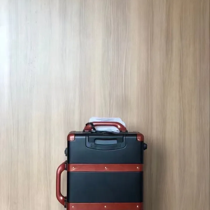 スーパーコピー グッチ スーツケース