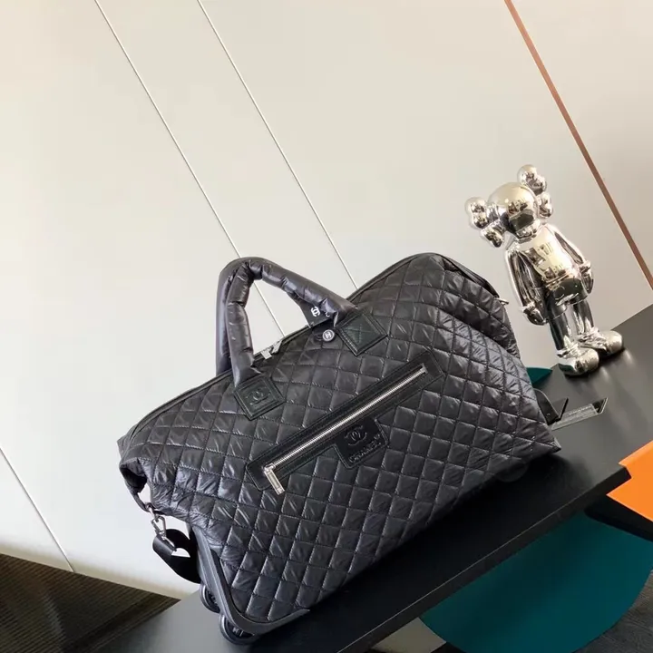 スーパーコピー シャネル スーツケース