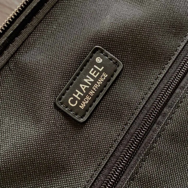 スーパーコピー シャネル スーツケース