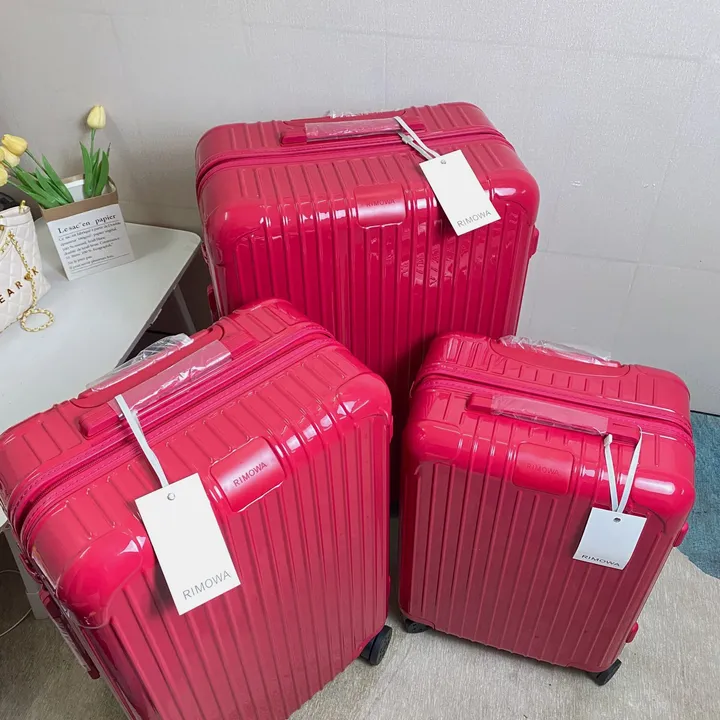 スーパーコピー リモワ スーツケース