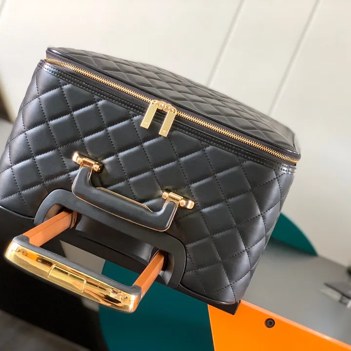 スーパーコピー シャネル スーツケース