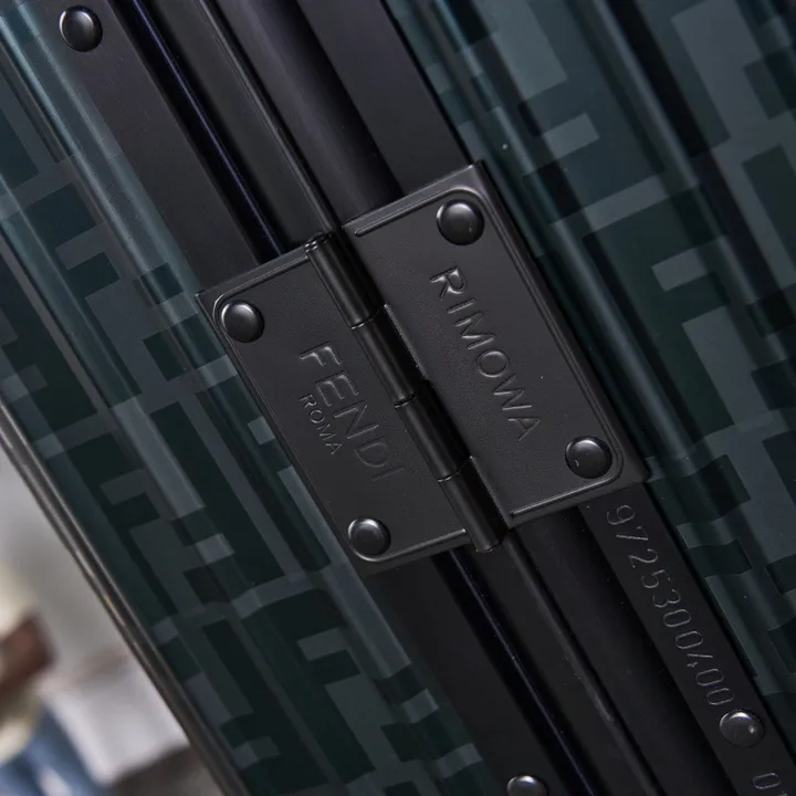 スーパーコピー ディオール スーツケース