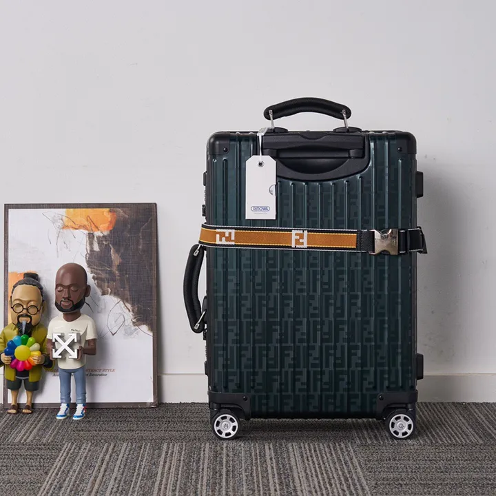 スーパーコピー ディオール スーツケース