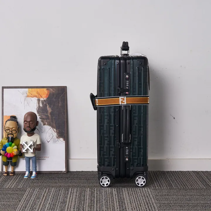 スーパーコピー ディオール スーツケース