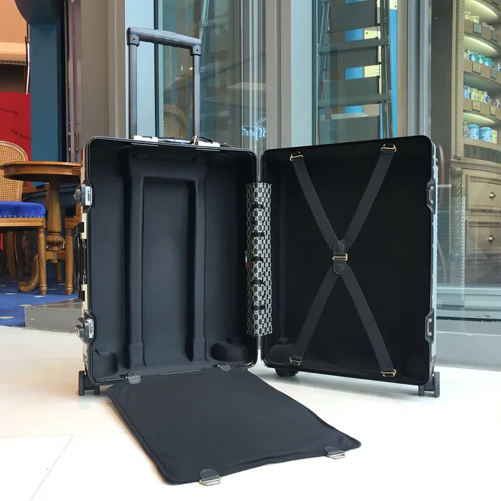 スーパーコピー グッチ スーツケース