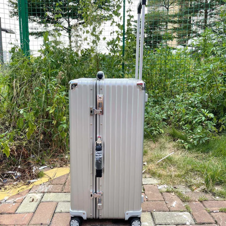 スーパーコピー シチズン スーツケース