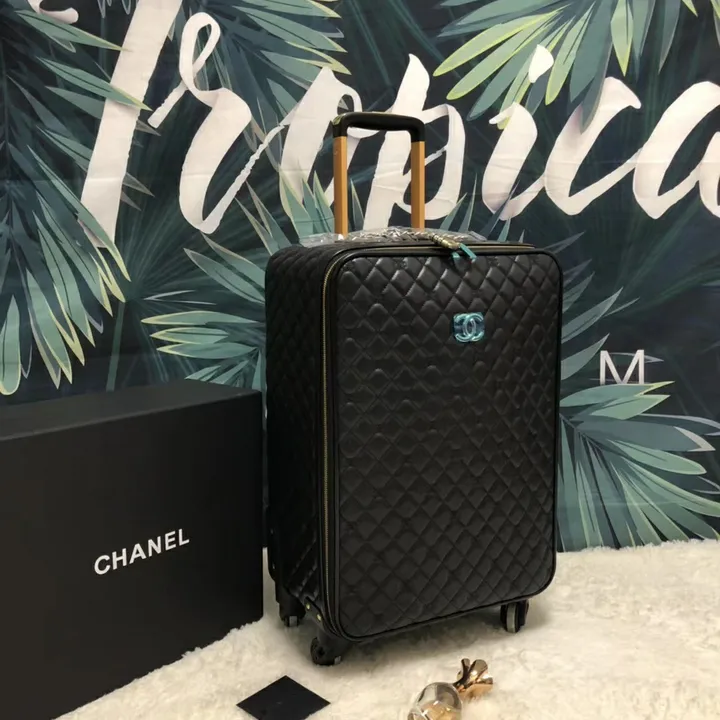 スーパーコピー シャネル スーツケース