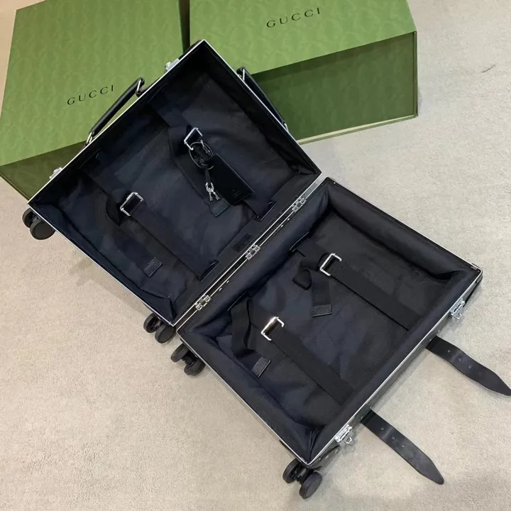 スーパーコピー グッチ スーツケース