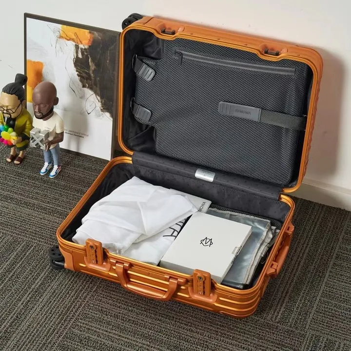 スーパーコピー リモワ スーツケース