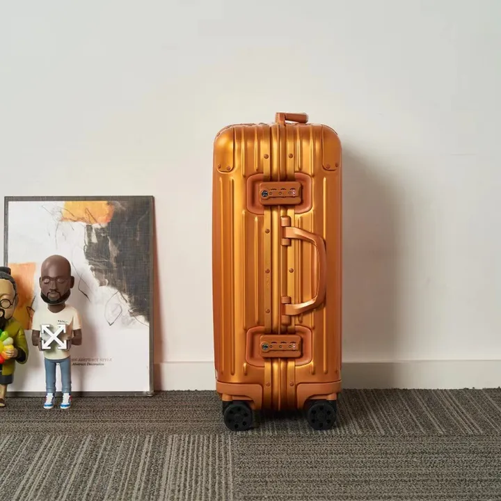 スーパーコピー リモワ スーツケース